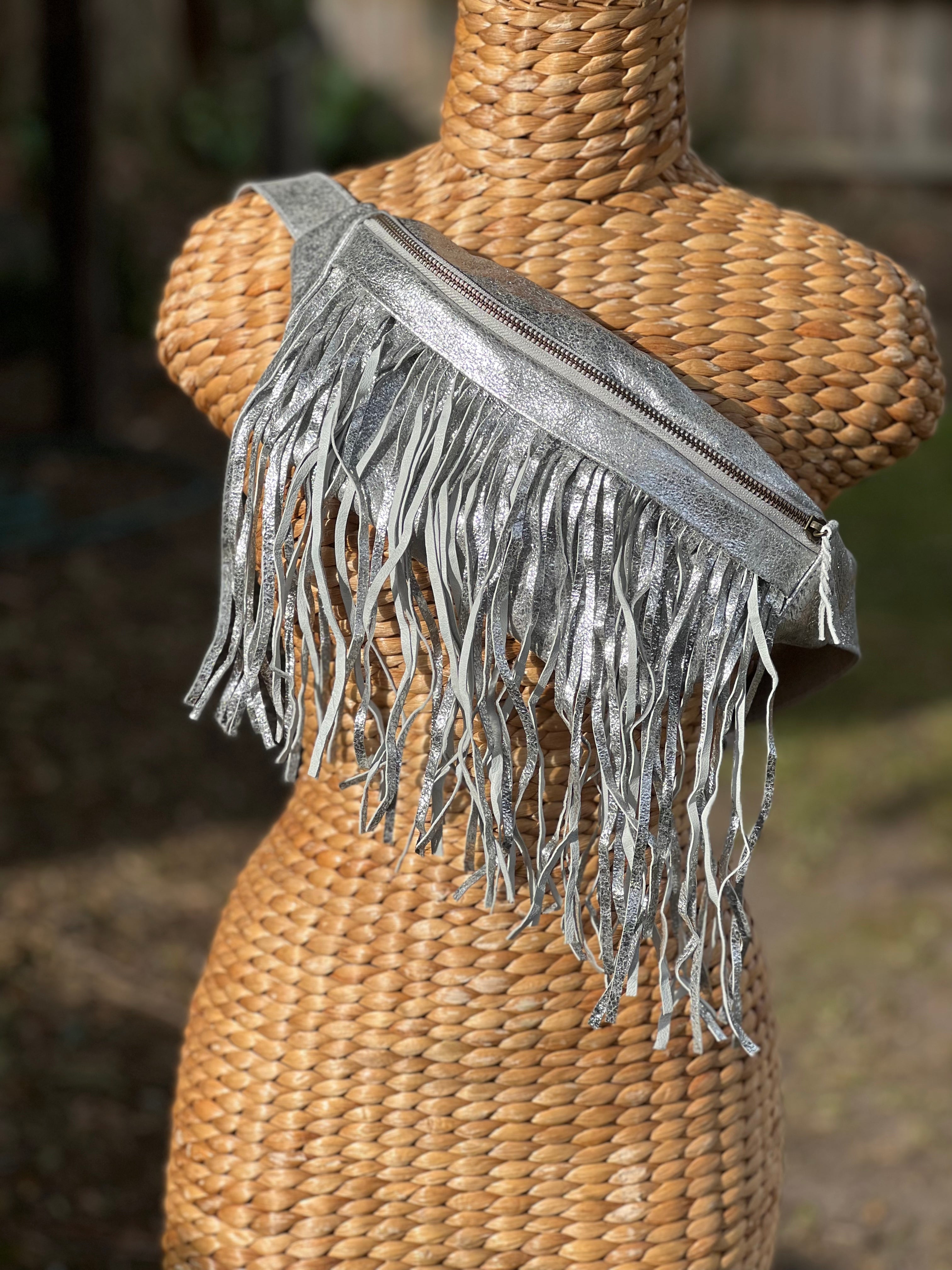 Fringe HAPPI Belt Bag