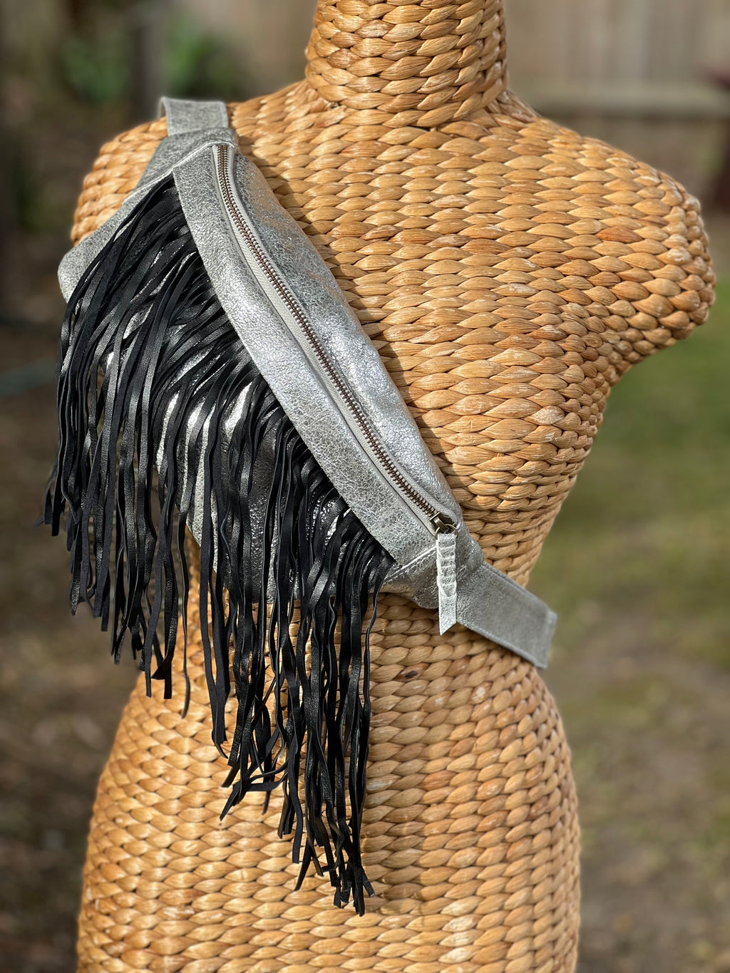 Fringe HAPPI Belt Bag