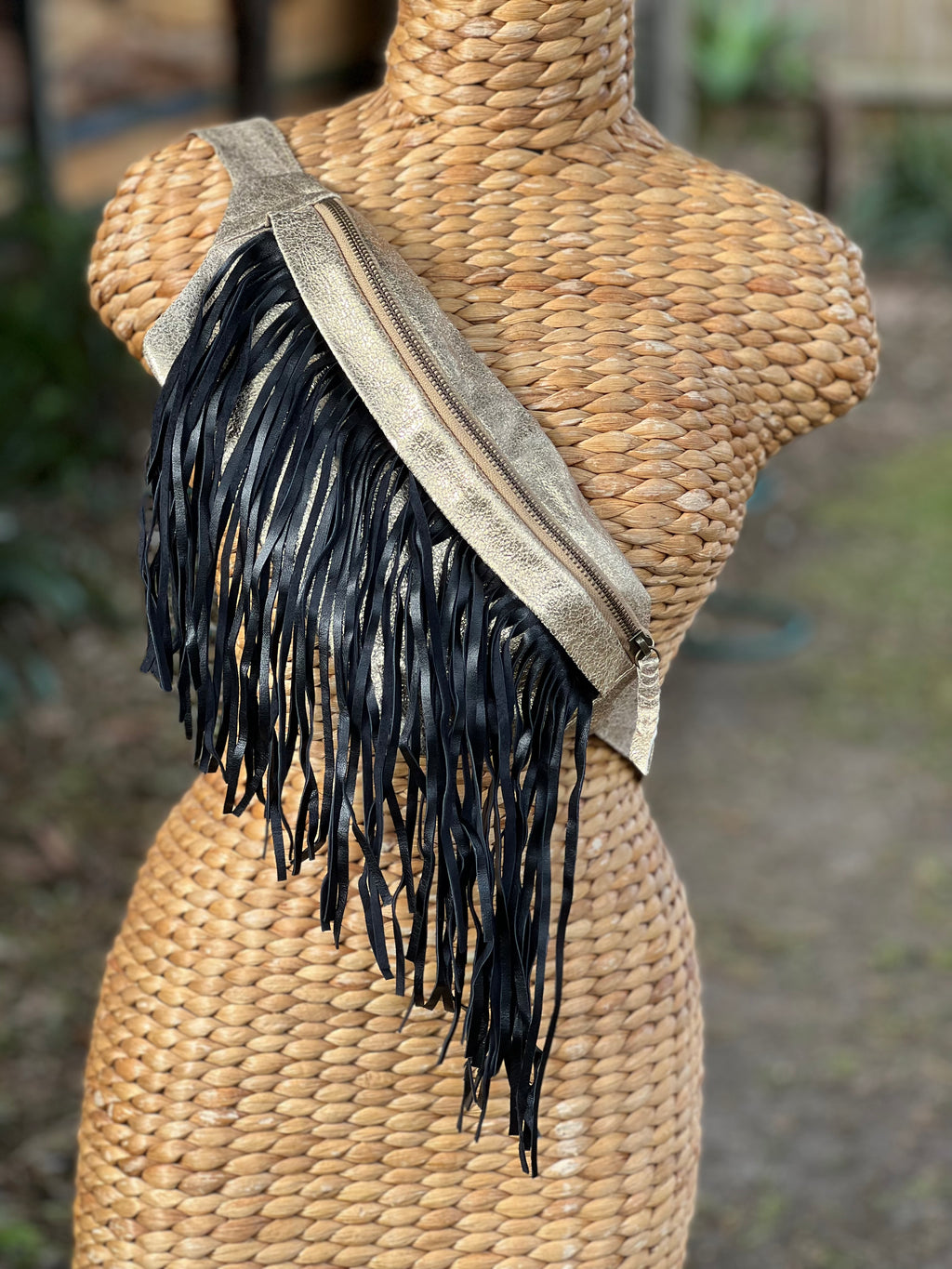 Fringe HAPPI Belt Bag