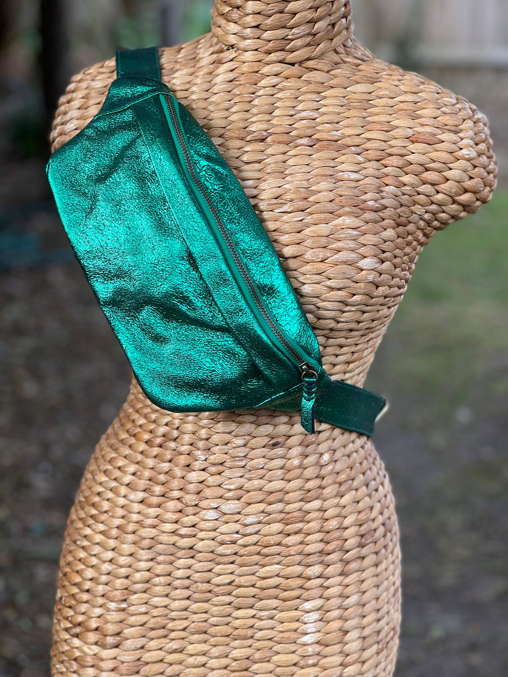 Fringe HAPPI Belt Bag