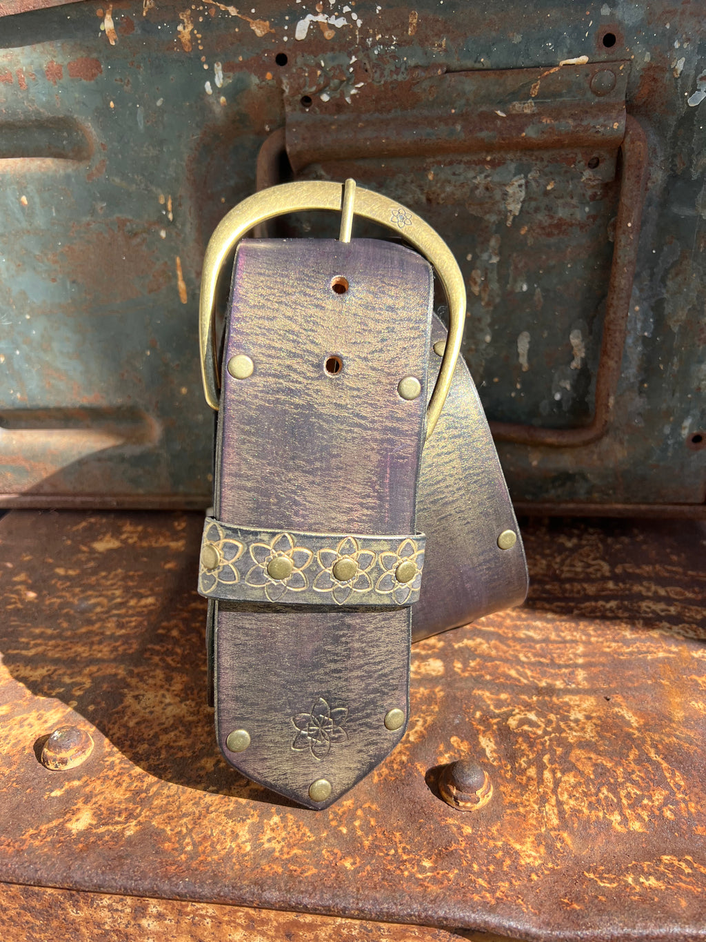 Goldie Distressed Hippi Belt