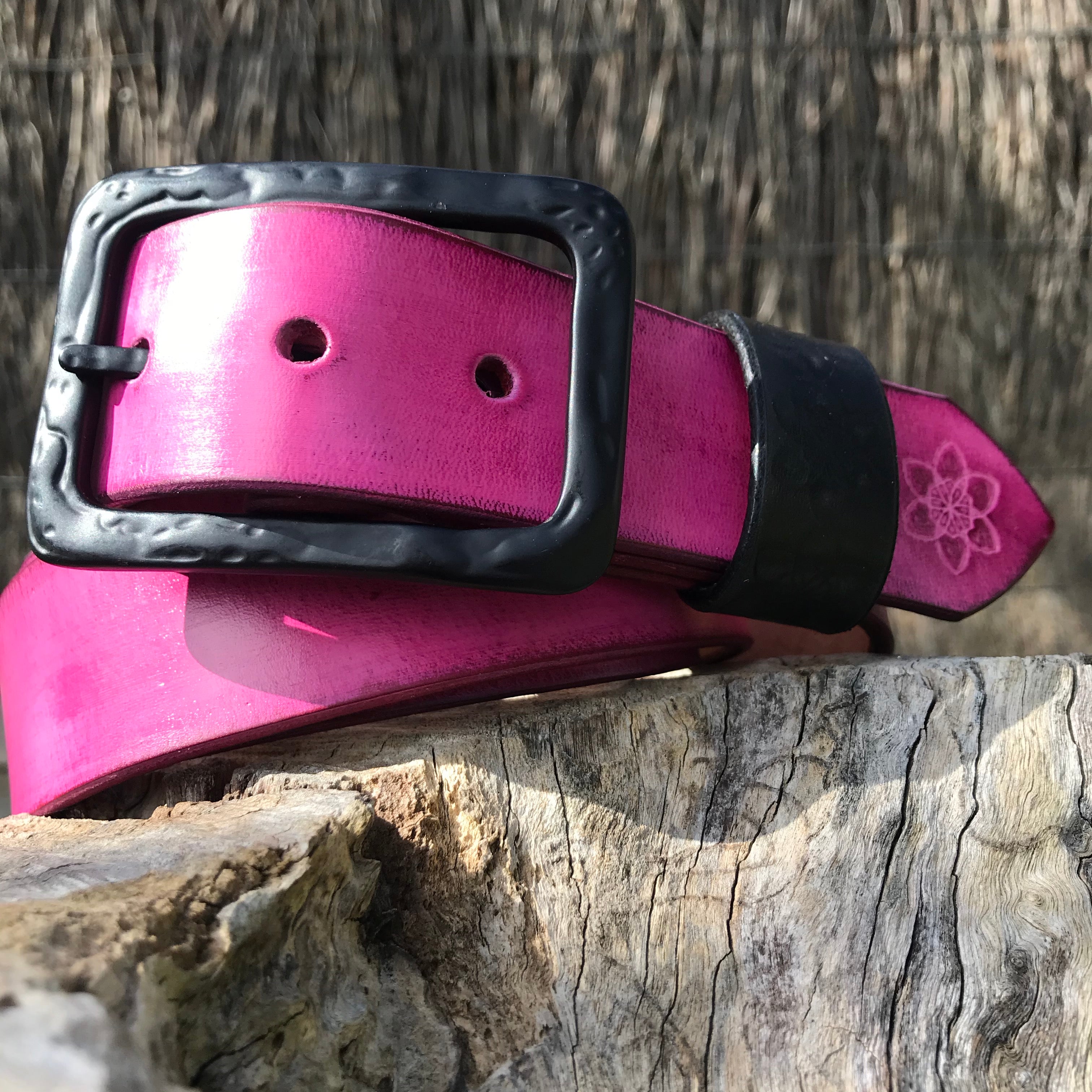 Boho Vintage Style 'Funki' Belt in RASPBERRY