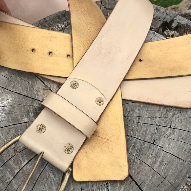 Hippi' Wide Belt Champagne Cream Natural Painted Distressed Leather
