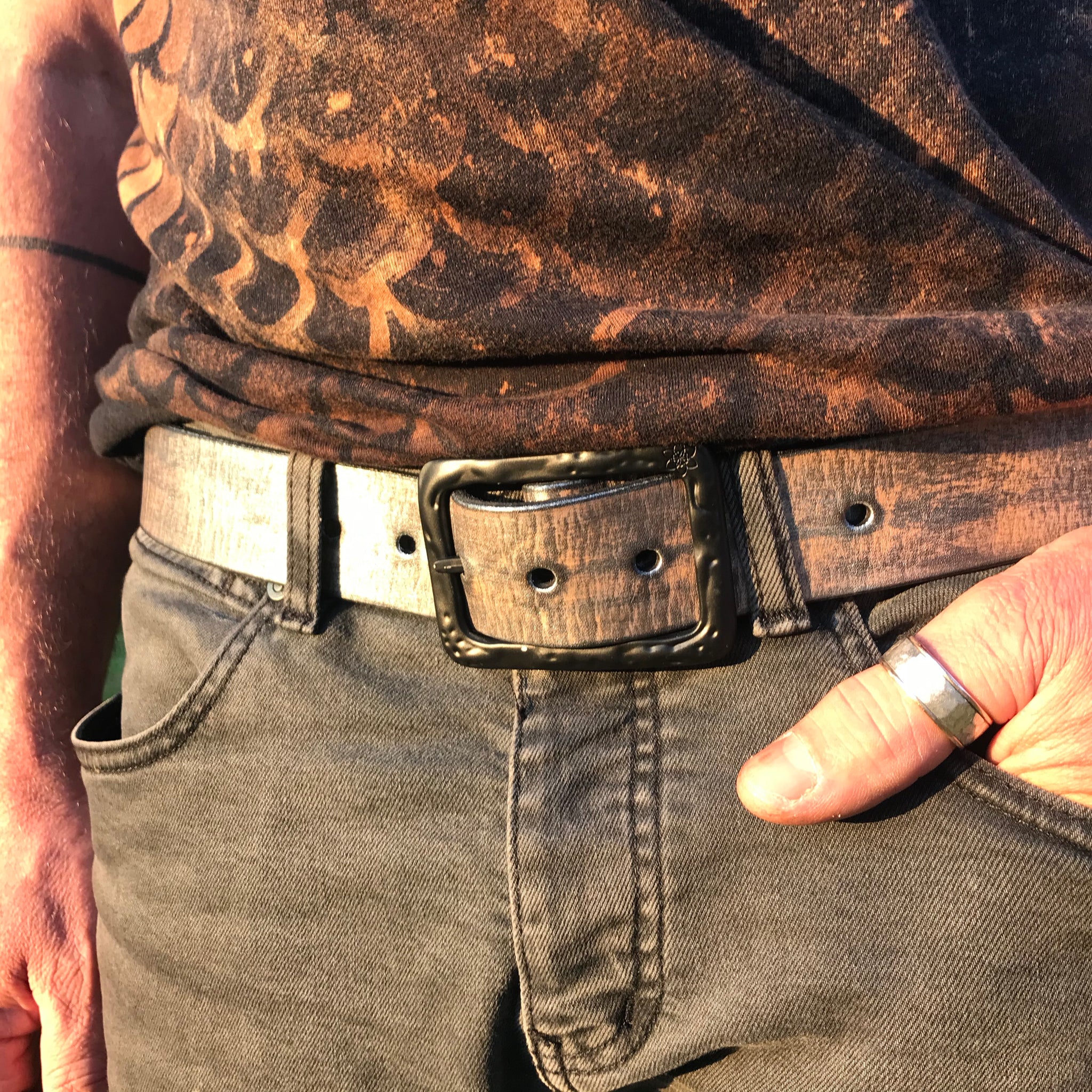 Funki Dirti Daffi  - Ultra Distressed leather Belt in SILVER