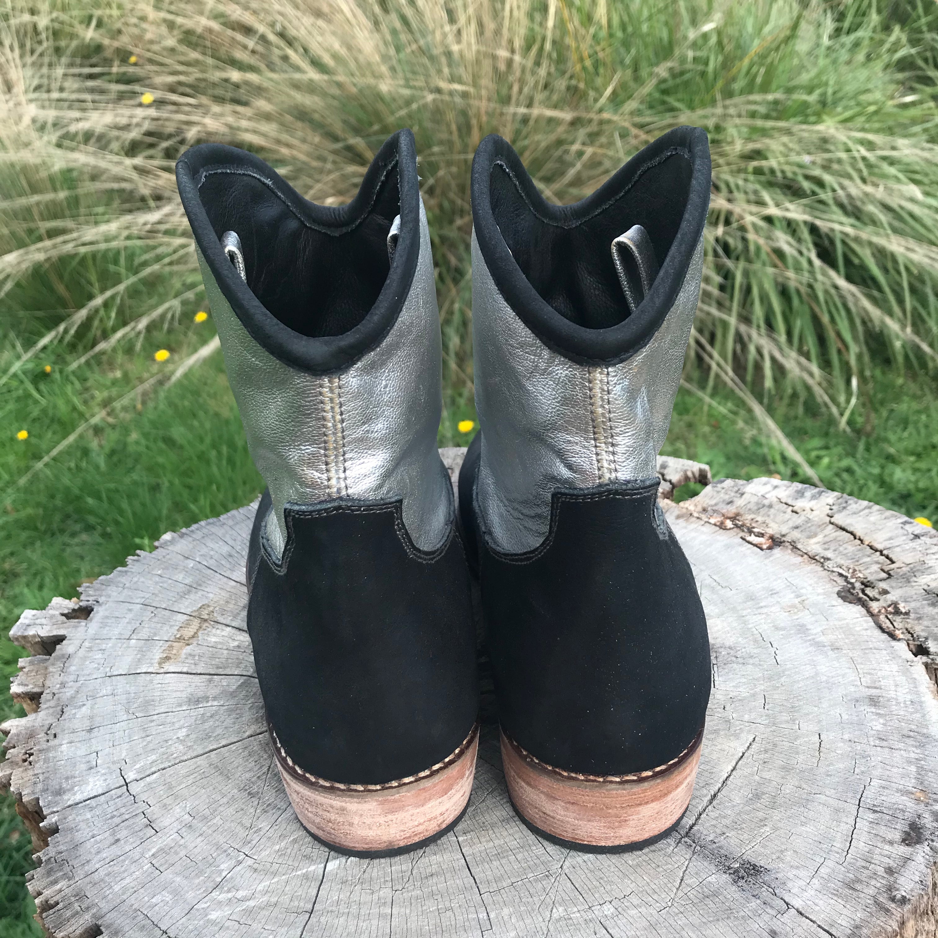 Tussi Mussi Blooming Boots