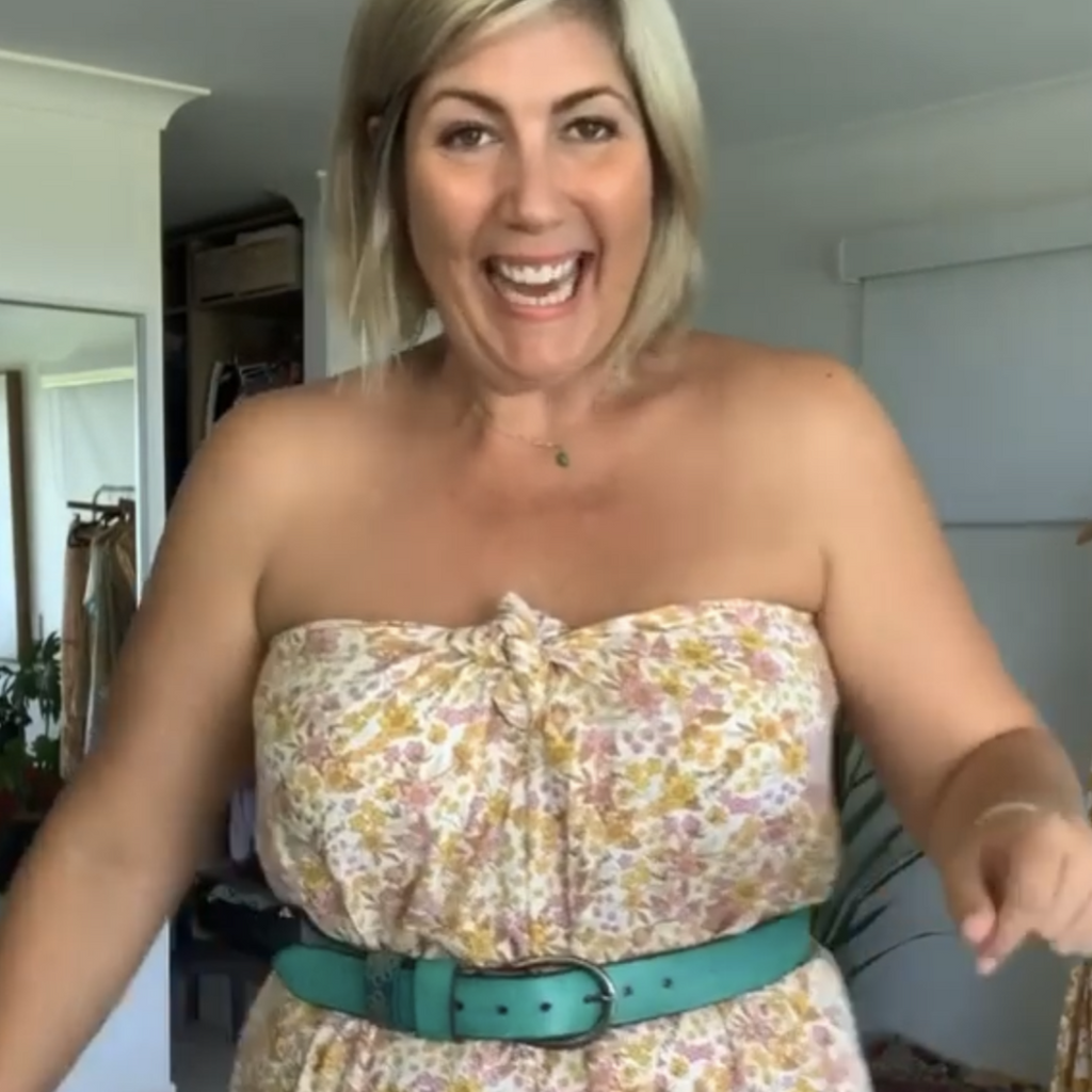 Distressed Leather 'Funki'  Belt MINT Green Turquoise Leather Embossed