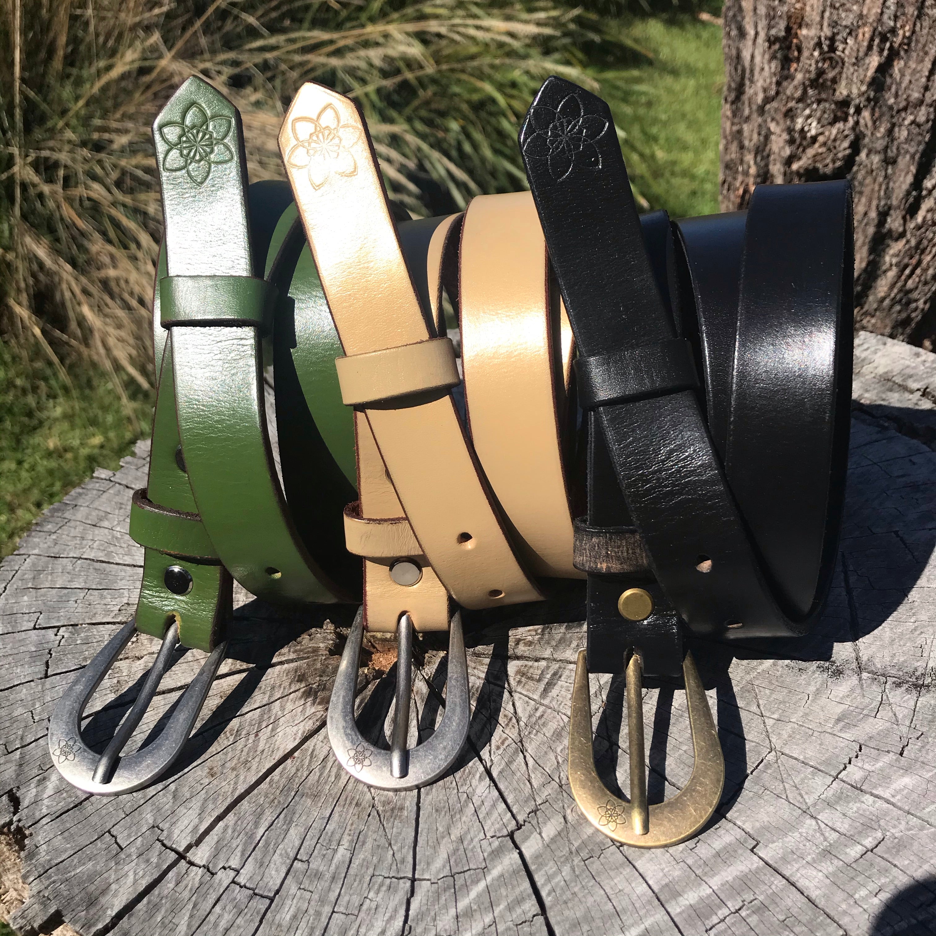 Boho Vintage Style 'Slinki' Belt in Khaki