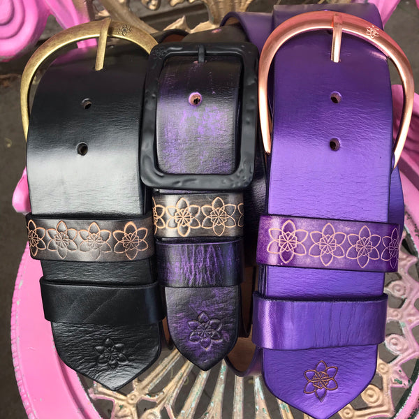 COSMOS Metallic Purple Hippi Wide Belt