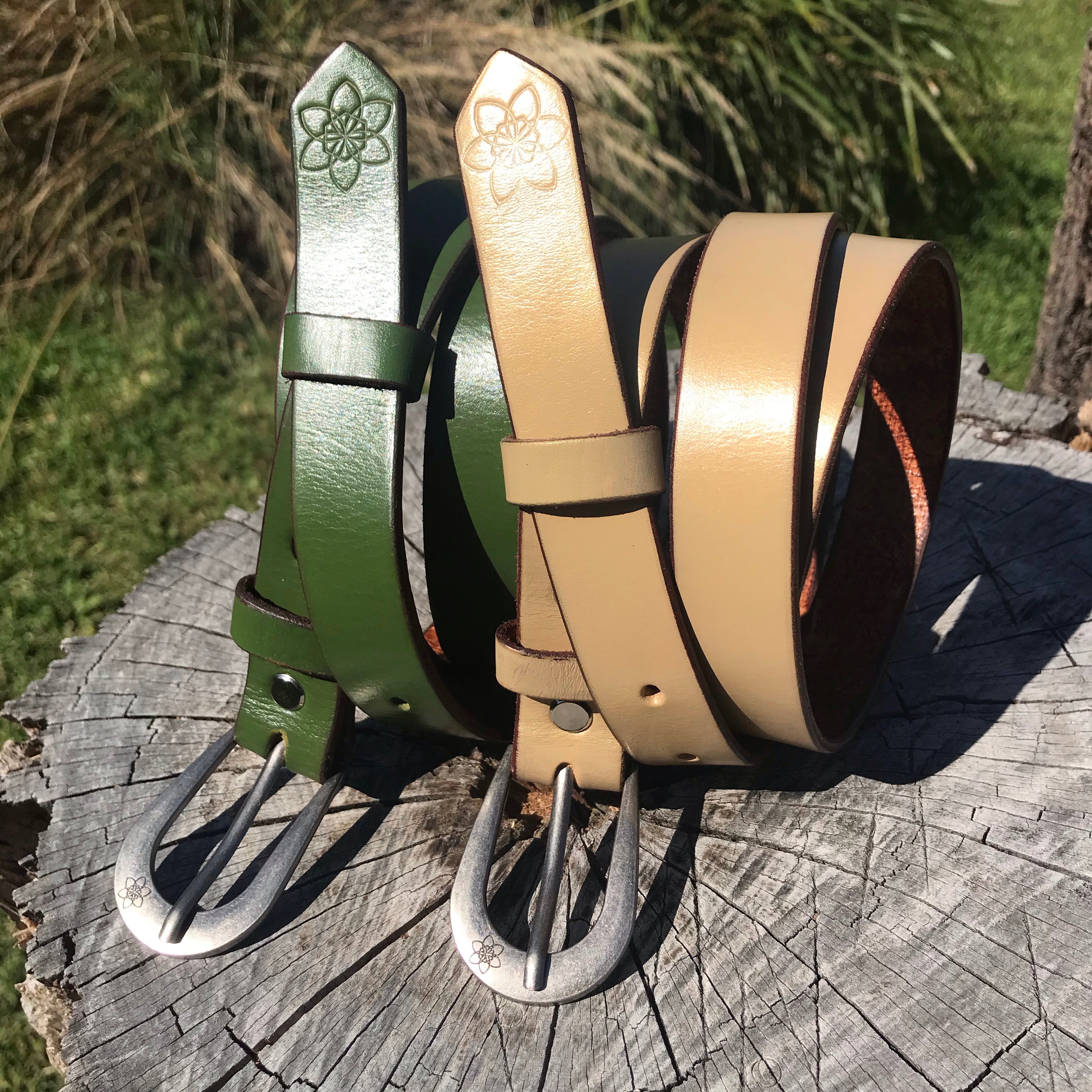 Boho Vintage Style 'Slinki' Belt in Khaki