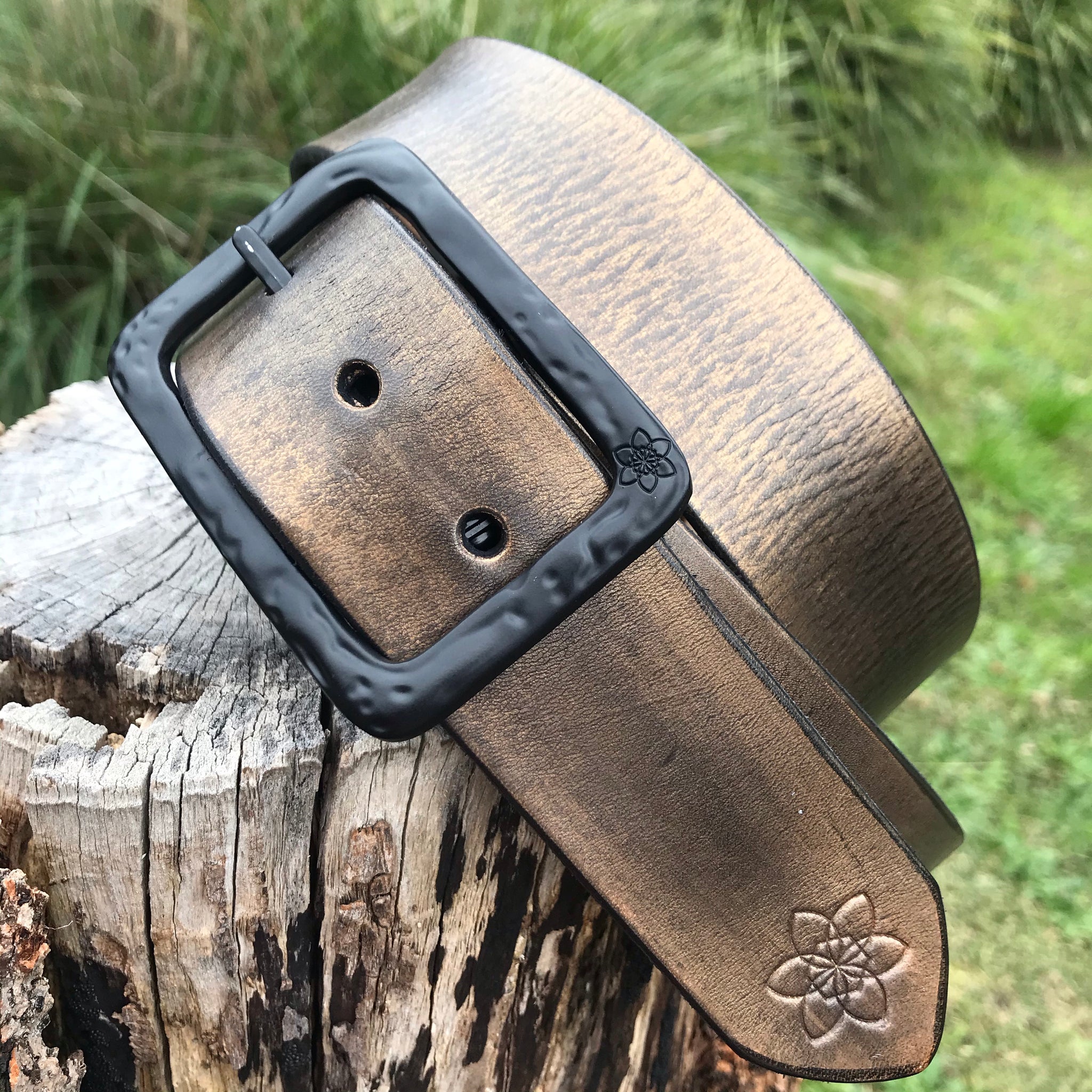 Funki 38mm Dirti Daffi  - Ultra Distressed leather Belt in TIGEREYE