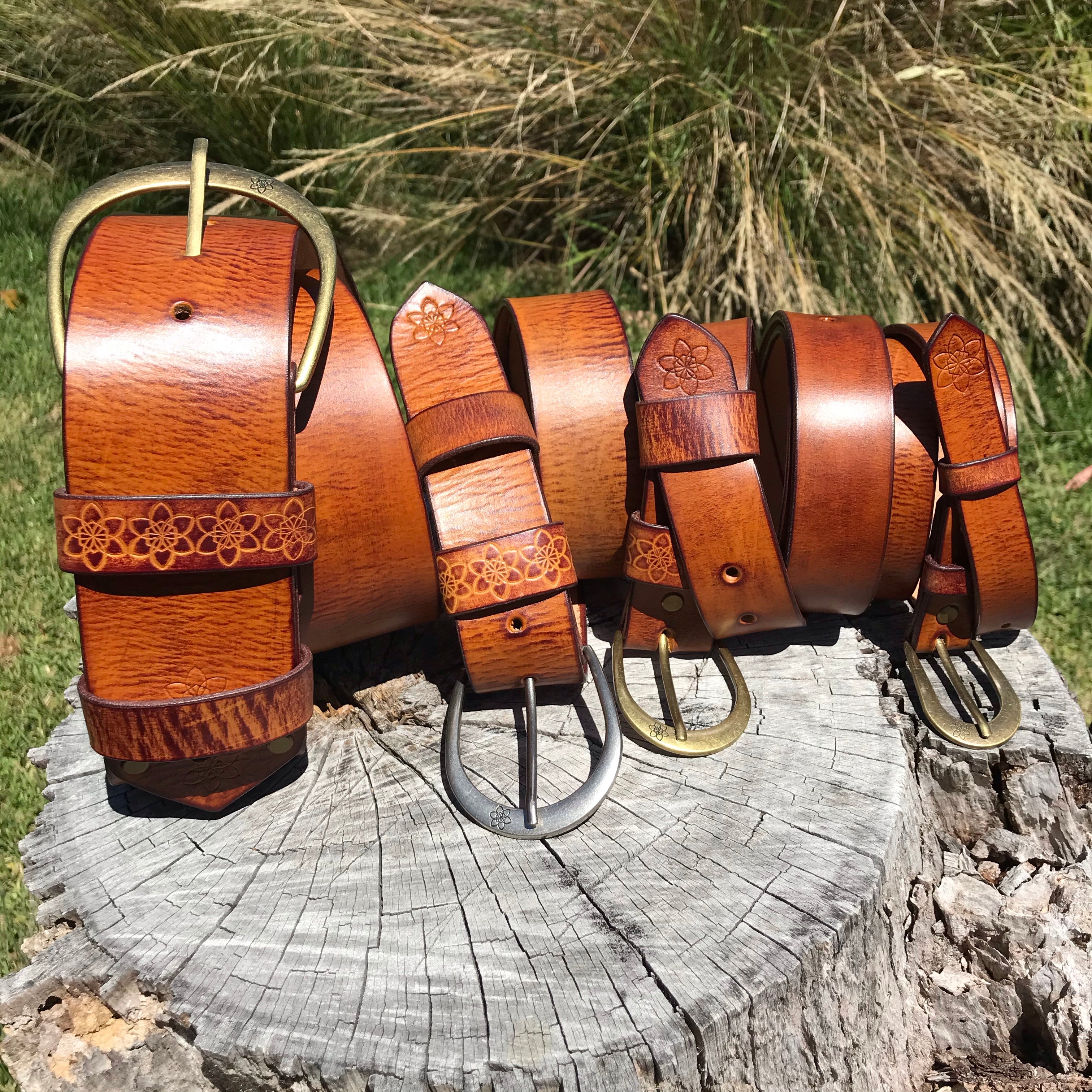 Funki 38mm Dirti Daffi  - Ultra Distressed leather Belt in MUDHONEY