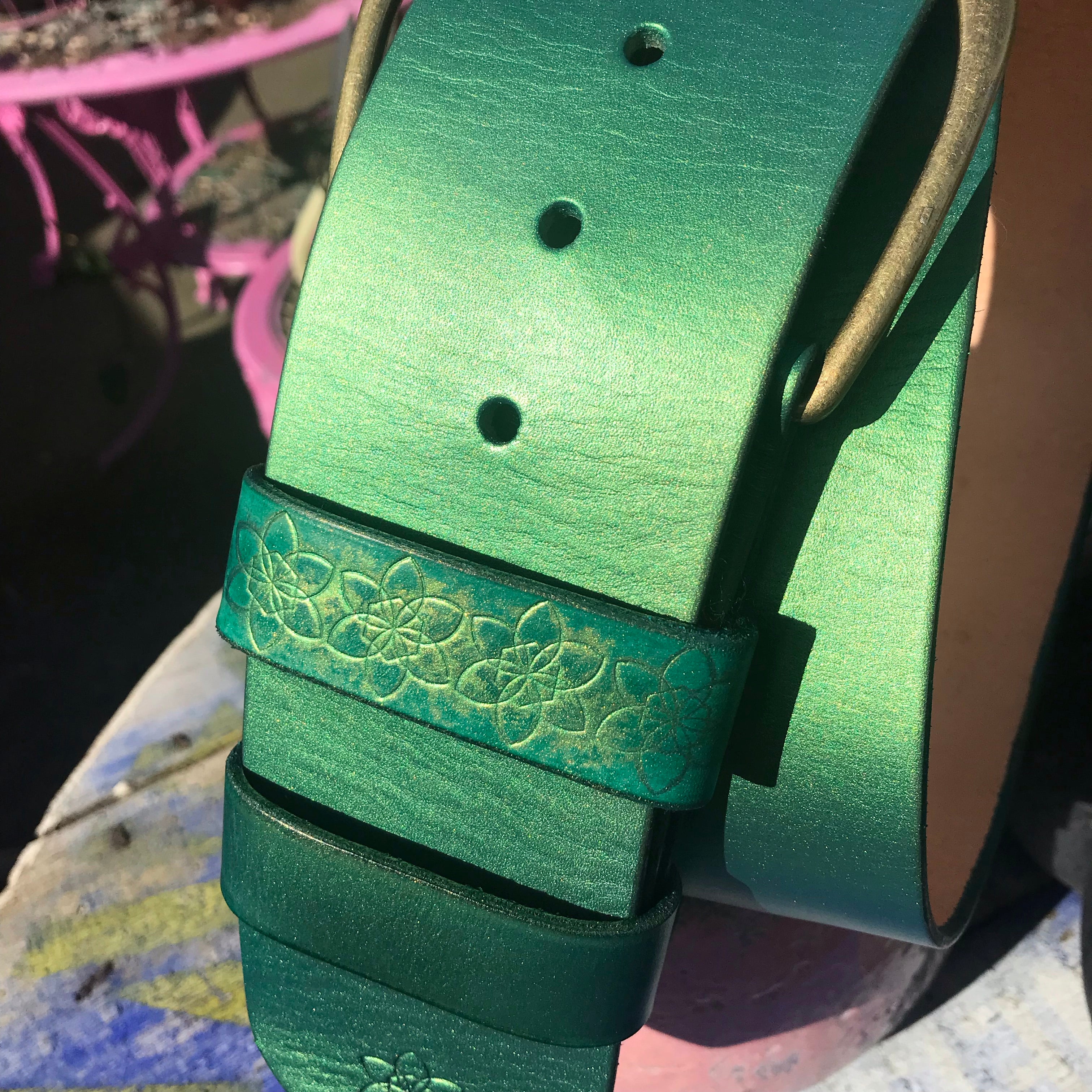 PEACOCK SPARKLE 'Hippi' Wide Belt