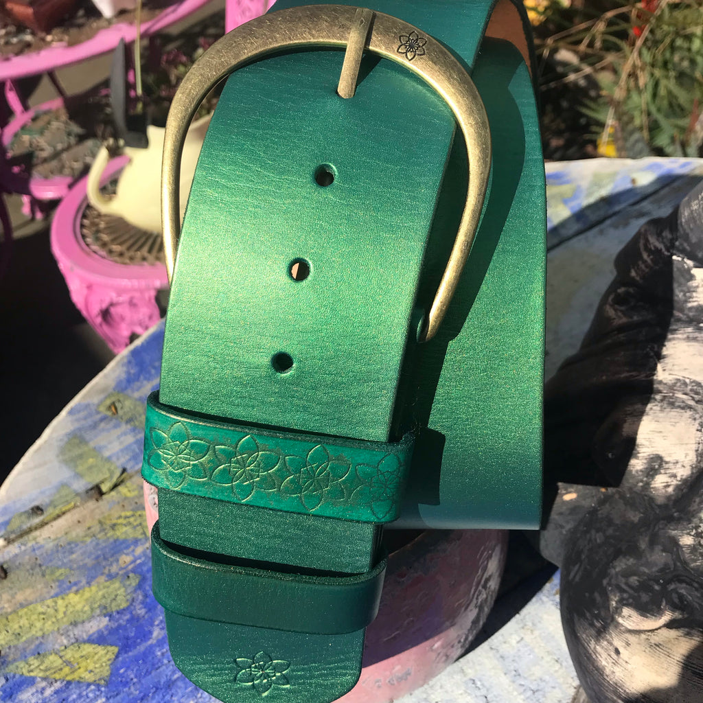 PEACOCK SPARKLE 'Hippi' Wide Belt