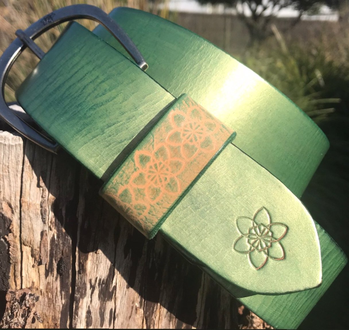 ‘GROOVI' CURVE Belt CITRINE SPARKLE