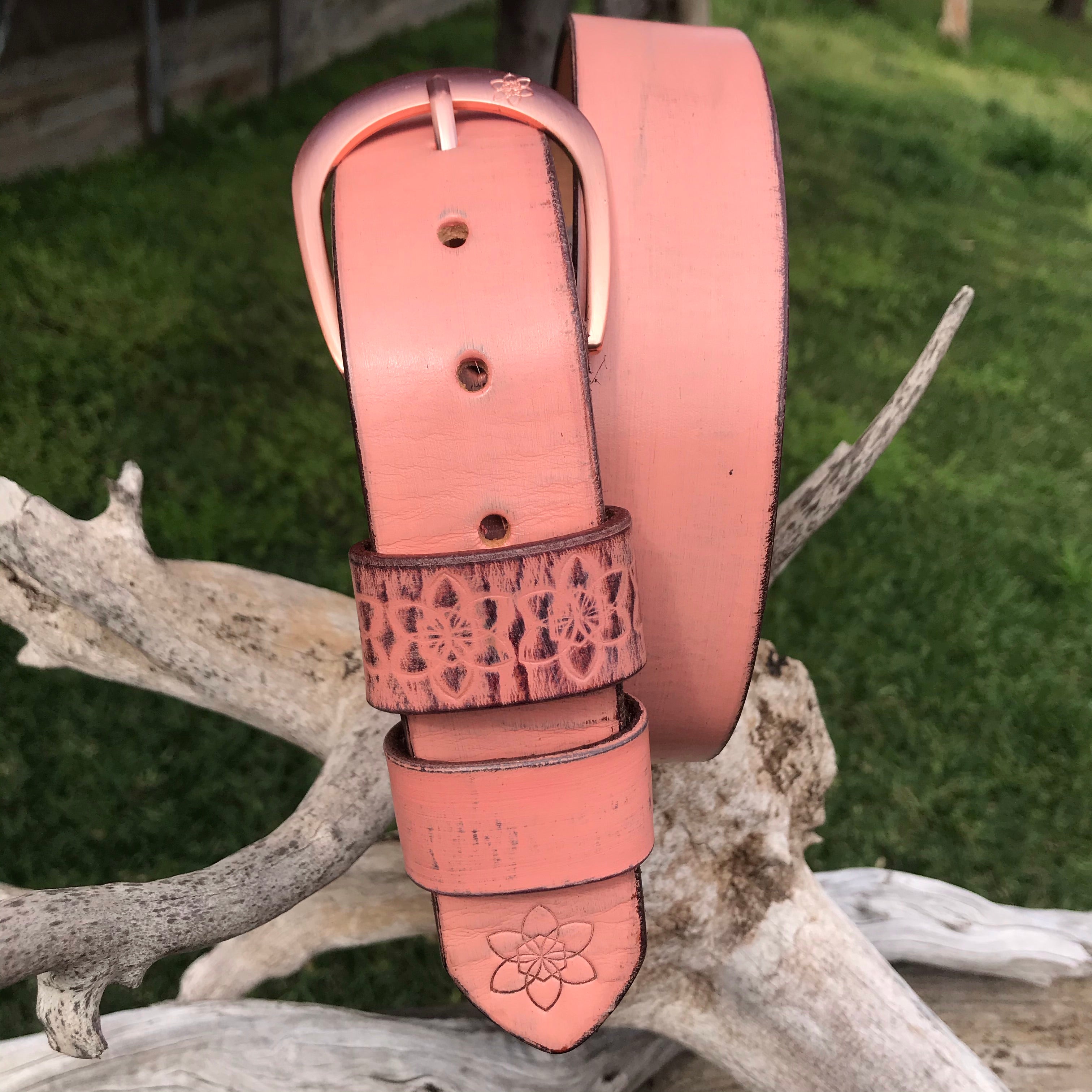 Boho Vintage Style 'Funki' Belt in Peach