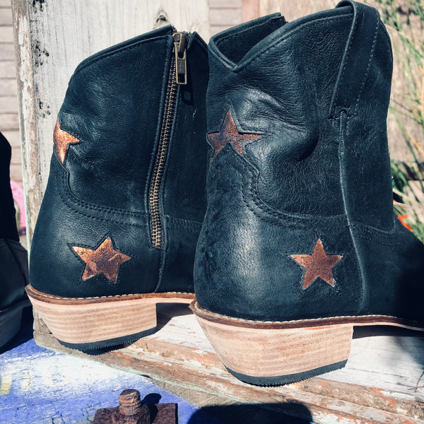 'FunkStar' Black Boots with Orange Sparkle Stars