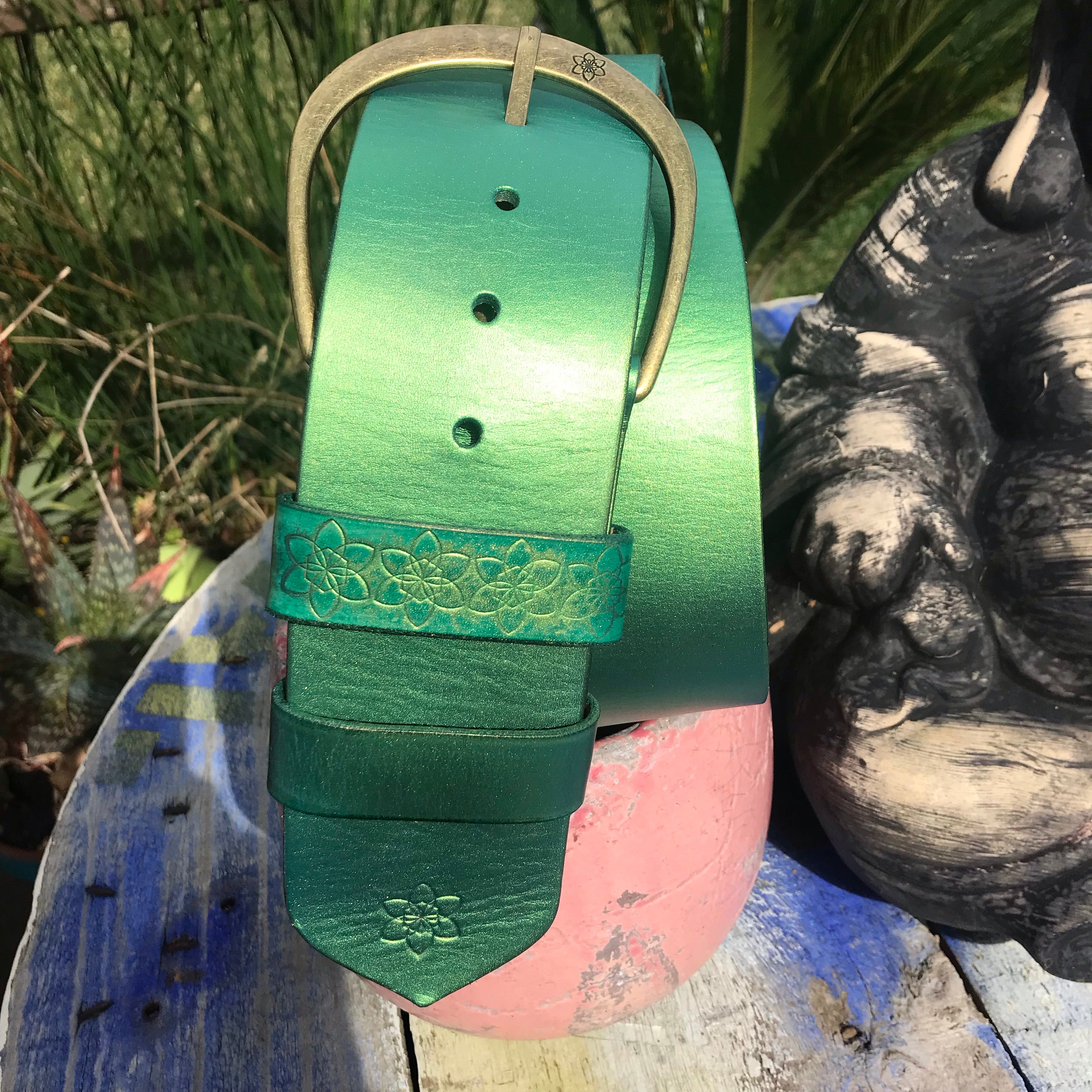 PEACOCK SPARKLE 'Hippi' Wide Belt