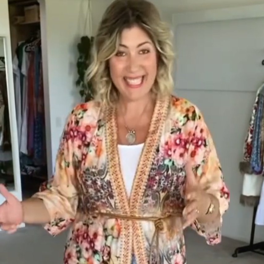 Daffi WHIPP in Antique Gold