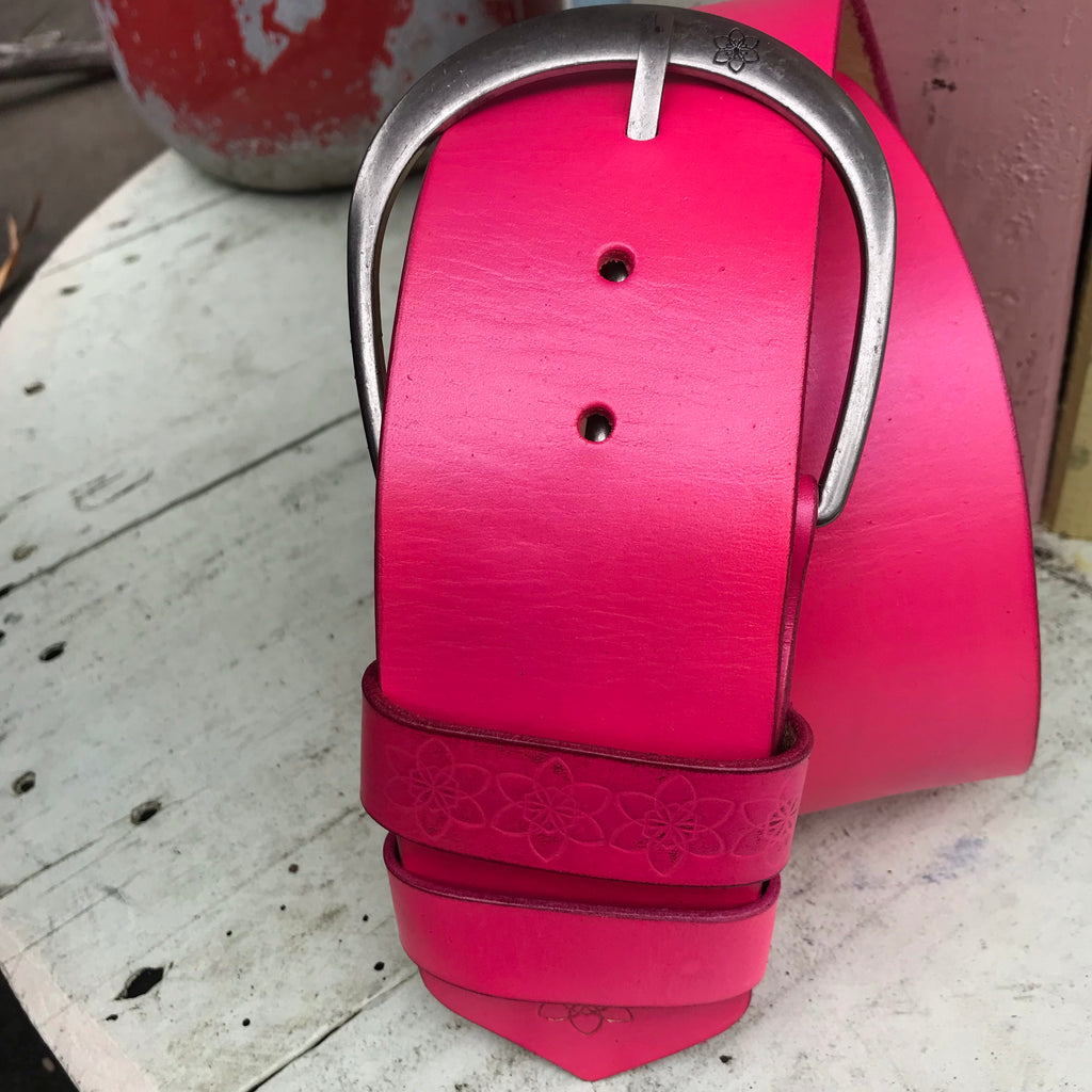 Popping Pink NEON Sparkle Hippi Belt