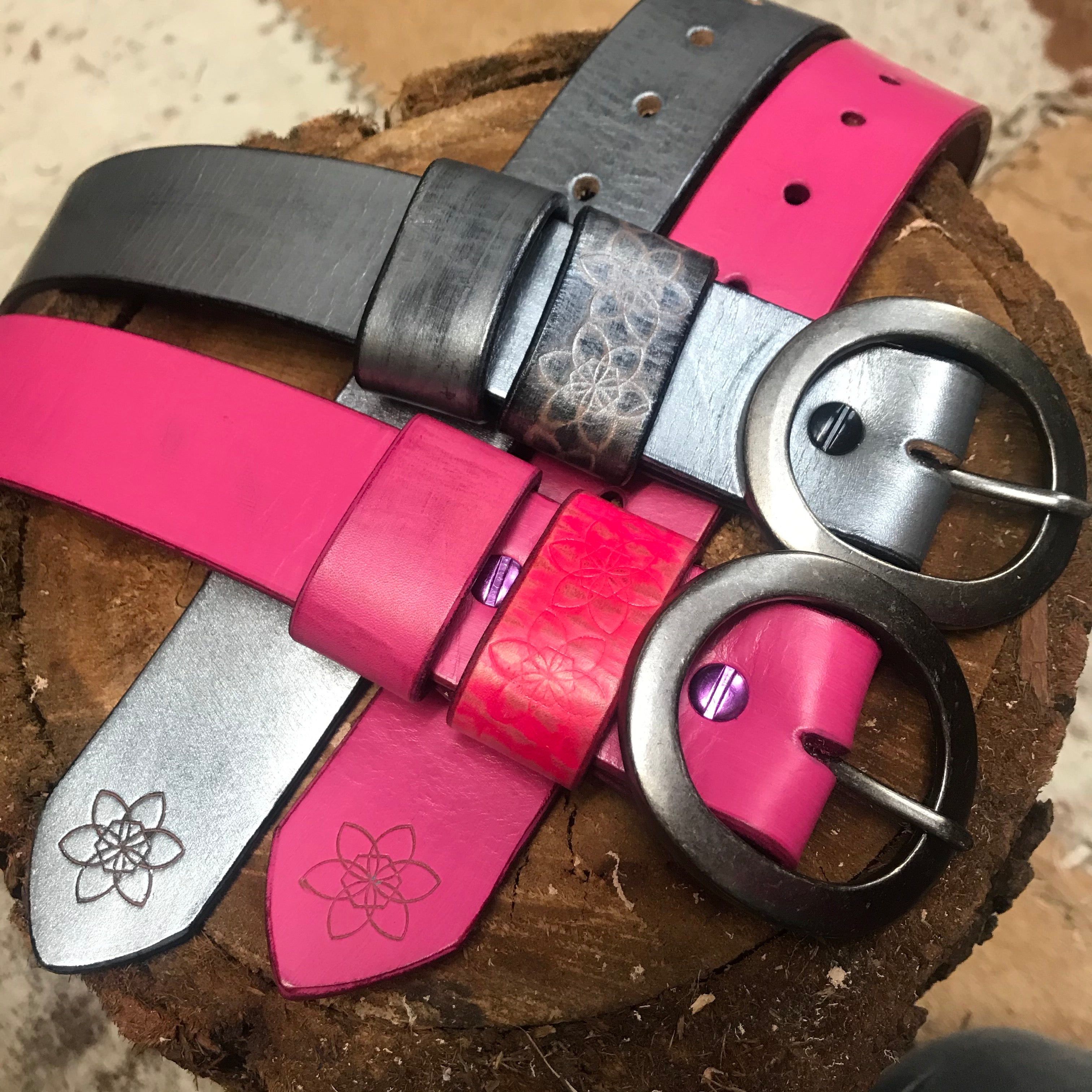 Distressed Leather SILVER  'Funki'  Belt