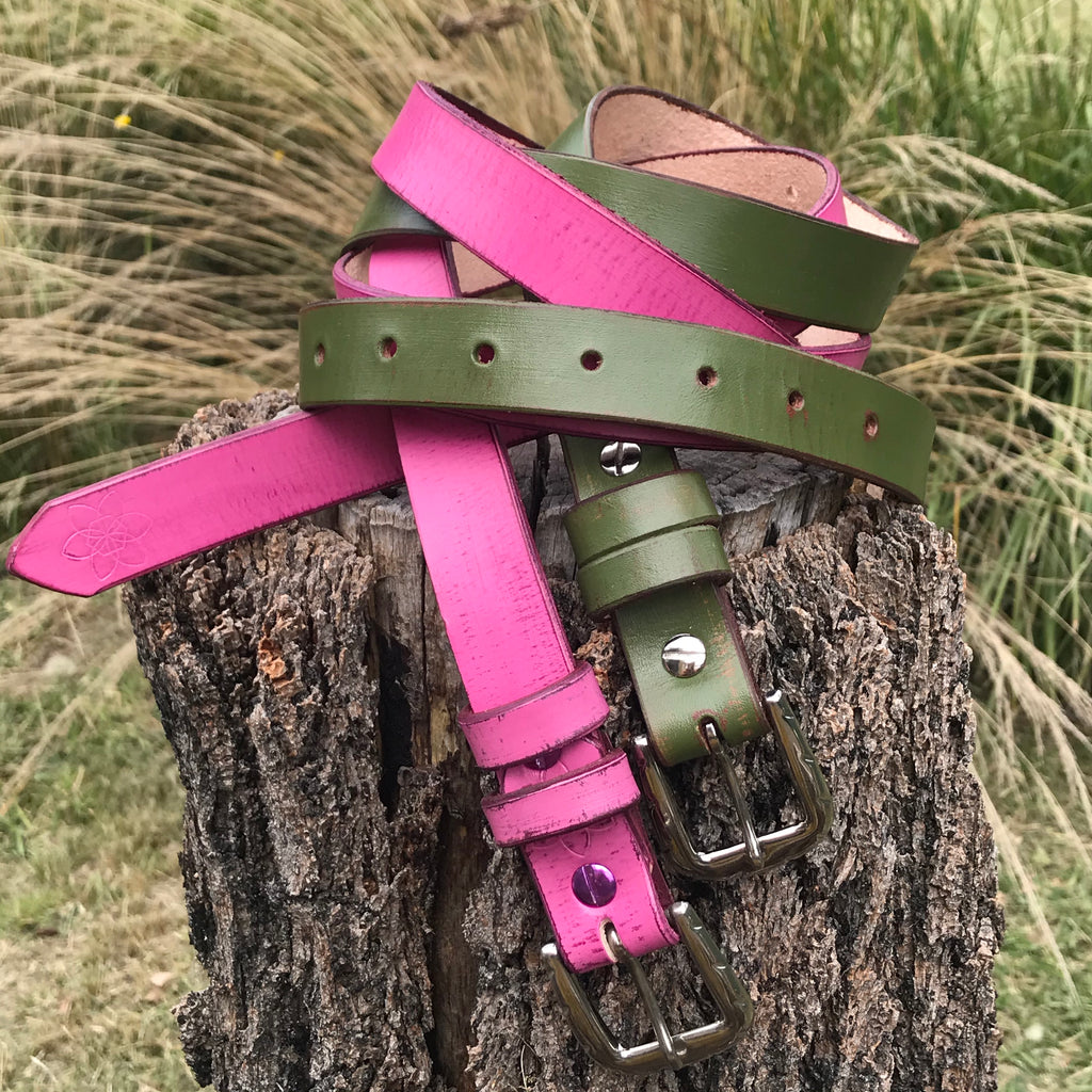Boho Vintage Style' Slinki' Thin Belt in Raspberry Hot Pink Leather